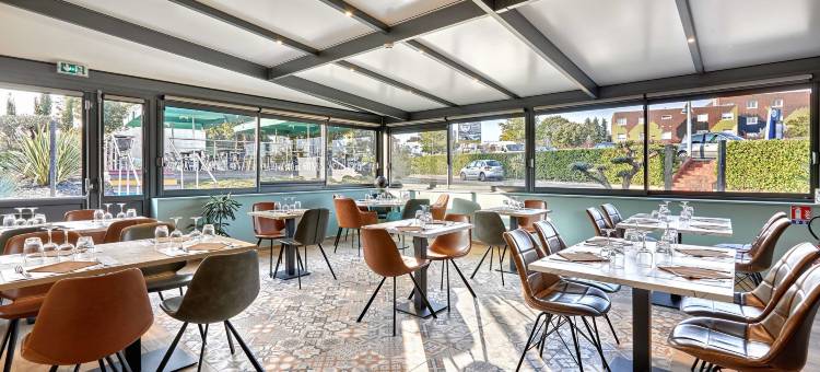 拉罗什续尔雍基里亚德酒店(Kyriad la Roche Sur Yon)图片