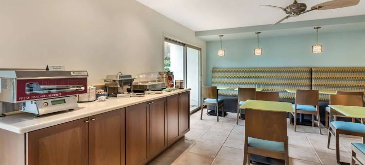 蒙特利贝斯特韦斯特优质酒店(Best Western Plus Monterey Inn)图片