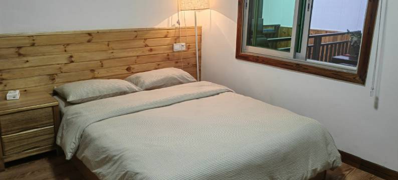 方老板特色民宿(坑翰段分店)图片