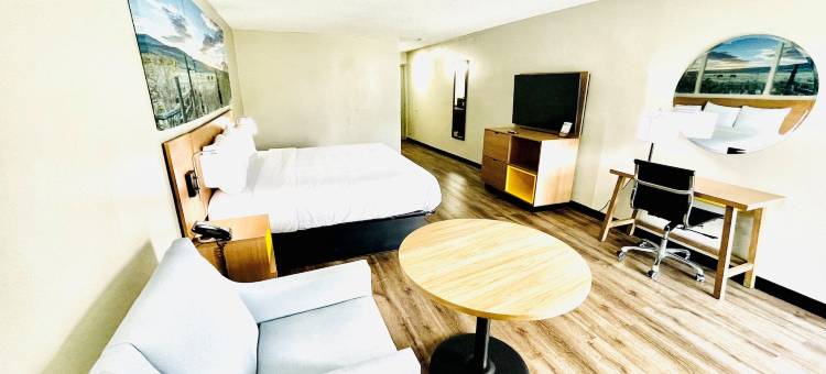 伯利森堡沃斯戴斯酒店(Days Inn by Wyndham Burleson Ft. Worth)图片