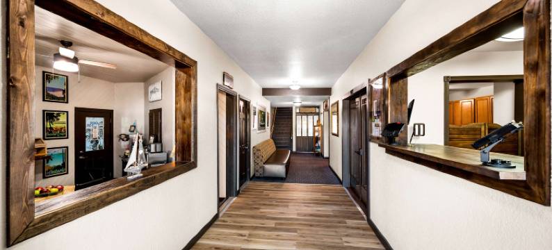 马奎特美洲最佳价值酒店(Americas Best Value Inn Marquette)图片