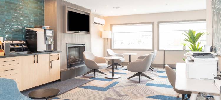 多伦多机场桑德曼签名酒店(Sandman Signature Toronto Airport Hotel)图片