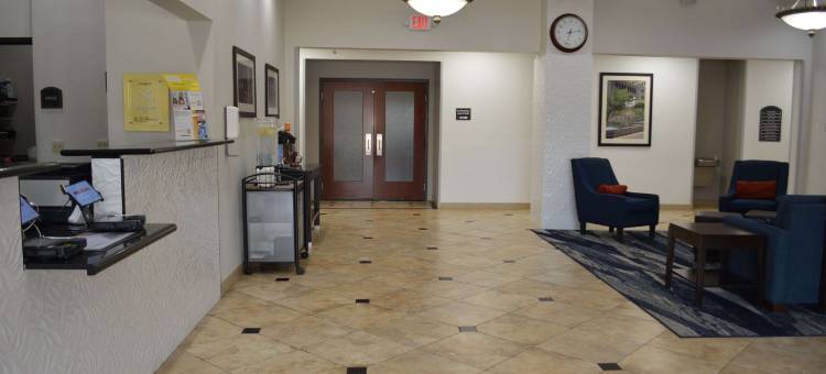 俄克拉何马城西南育空舒适套房酒店(Comfort Suites Yukon - SW Oklahoma City)图片