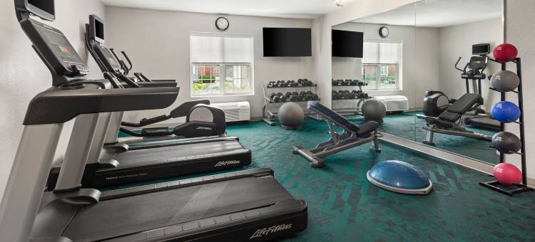 芝加哥朗伯德万豪TownePlace酒店(TownePlace Suites Chicago Lombard)图片