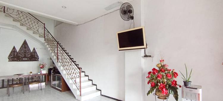 红门酒店@芝利翁宾馆-清真(RedDoorz @ Ciliwung Guest House Syariah)图片