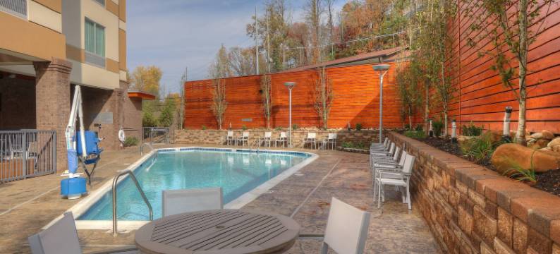 加特林堡市中心万枫酒店及套房(Fairfield Inn & Suites Gatlinburg Downtown)图片