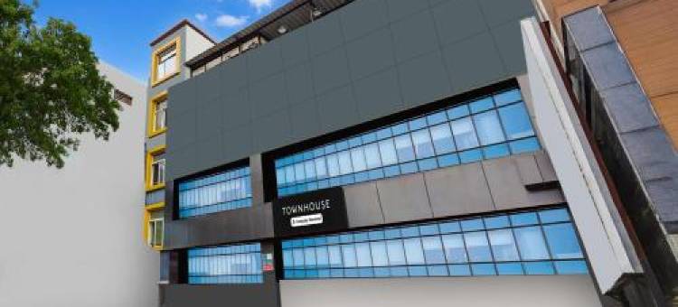 Super Townhouse Purushawalakm图片