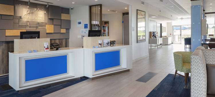 洲际酒店集团旗下布拉德利东部波旁奈智选假日酒店及套房(Holiday Inn Express & Suites Bourbonnais East - Bradley)图片