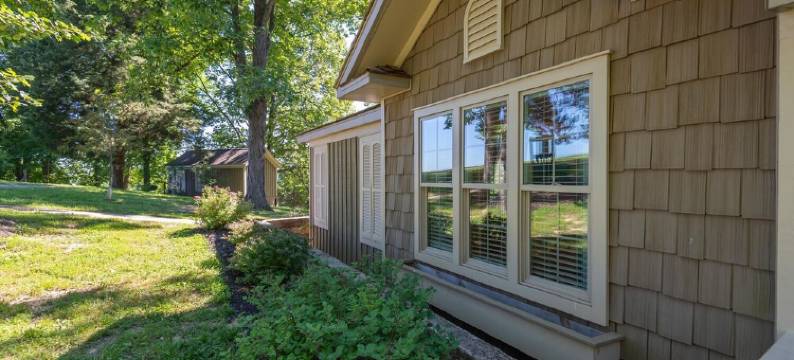 Dream Getaway Cottage w/ Endless Hilltop Views - Seasonal Pool/Hot Tub图片