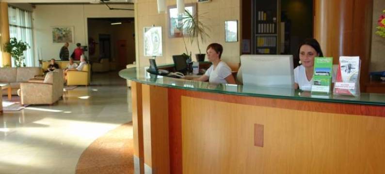 杜拉克英式酒店(Brit Hotel du Lac)图片