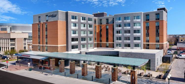 林肯市中心/干草市场万怡酒店(Courtyard Lincoln Downtown/Haymarket)图片