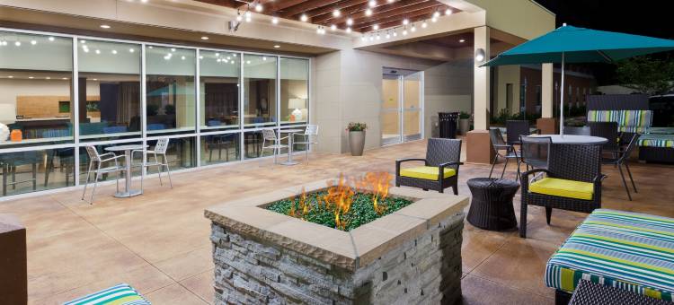 伯明翰考隆内德希尔顿惠庭酒店(Home2 Suites by Hilton Birmingham Colonnade)图片