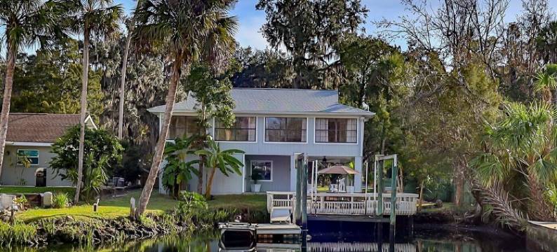 Waterfront Crystal River with Private Dock and Kayaks图片