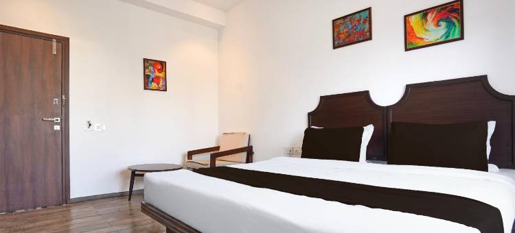 Super Townhouse Central Bazar Road Ramdaspeth图片