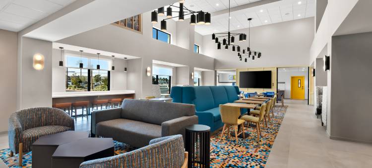 Hampton Inn & Suites by Hilton Corona图片