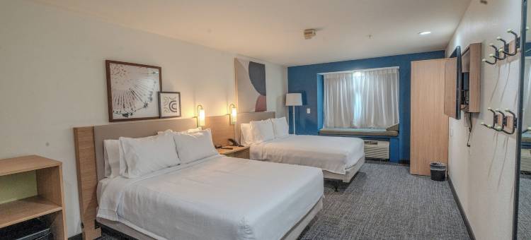 希尔顿斯特林杜勒斯机场Spark酒店(Spark by Hilton Sterling Dulles Airport)图片