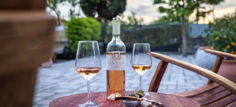 RED FAIRYTALE旅游农场(TouristFarm - Apartments "RED FAIRYTALE")图片