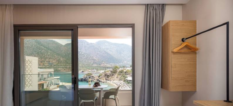 米拉玛雷豪华住宅(Mira Mare Luxury Residence)图片