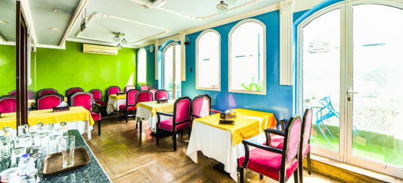 OYO 137 Marina 酒店(OYO 137 Marina Hotel)图片