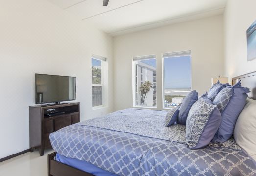 Ocean View Balcony and Elegant Hot Tubs - Stunning Coastal Retreat Hotel Overview