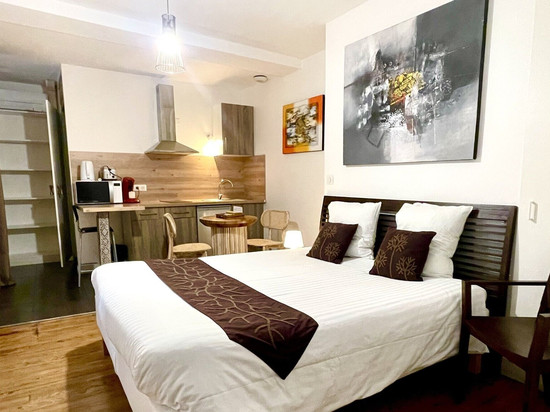 巴约讷科亚公寓