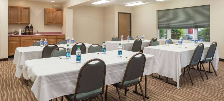 泽西维尔速8酒店(Super 8 by Wyndham Jerseyville)图片