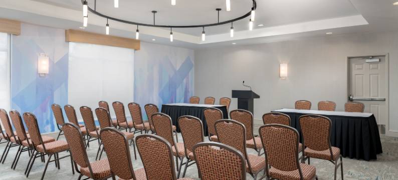 多佛尔希尔顿花园酒店(Hilton Garden Inn Dover)图片