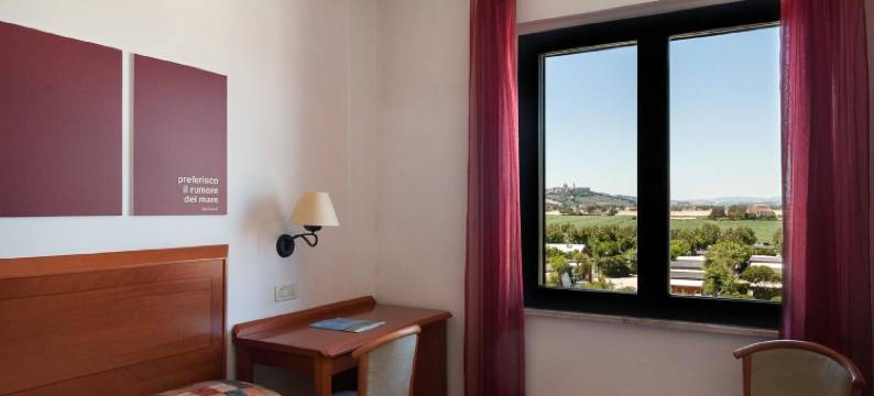 伊尔布丽甘缇诺酒店(Hotel Brigantino Non Dista)图片