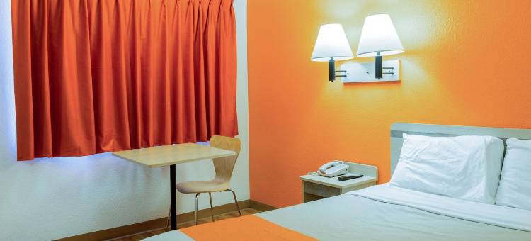 莫哈韦6号汽车旅馆(Motel 6 Mojave, CA)图片