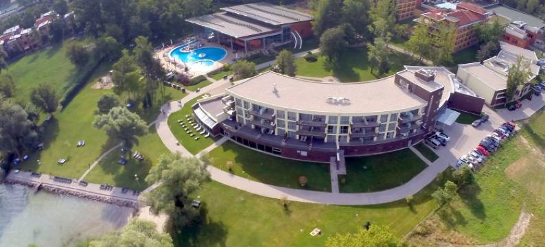 亚祖尔希欧福克酒店(Hotel Azur Siofok)图片