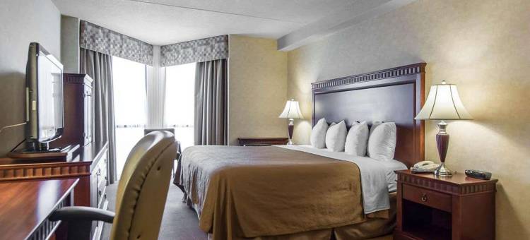 湾前品质酒店及套房(Quality Inn & Suites Bay Front)图片