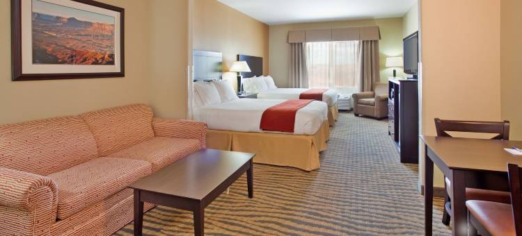 盖洛普东智选假日套房酒店(Holiday Inn Express & Suites Gallup East)图片