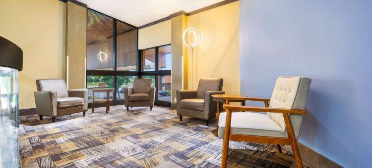 弗洛伦斯辛辛那提南凯艺套房酒店(Quality Inn & Suites Florence - Cincinnati South)图片