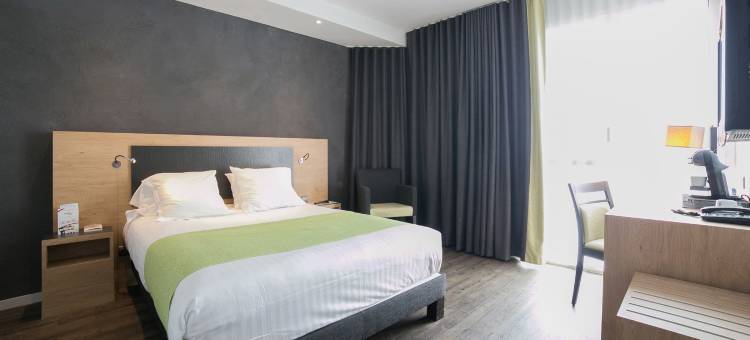 德拉卢酒店(Hôtel de la Louée)图片