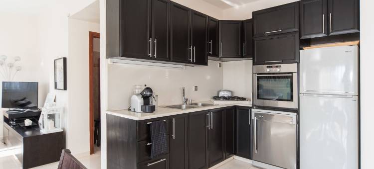 距离海滩3分钟的宽敞复式公寓带露台(Spacious Duplex with Terrace 3-Min from the Beach)图片