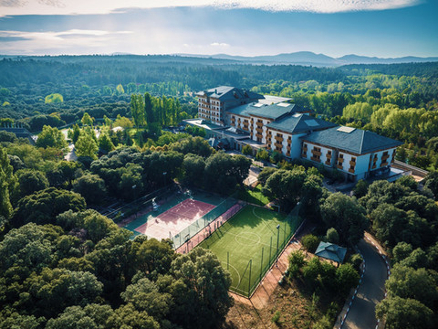 米奇利芬高尔夫度假酒店