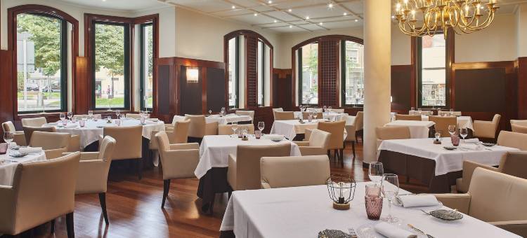 英达图斯斯肯酒店(Hotel Silken Indautxu)图片