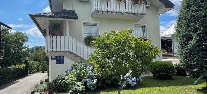 马迪克普莱维斯旅馆(House Magdic Plitvice)图片