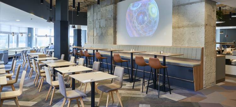 布拉格城堡金字塔OREA酒店(Orea Hotel Pyramida Praha)图片