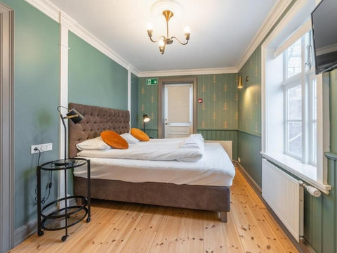 白日梦格里奥塔加塔4号