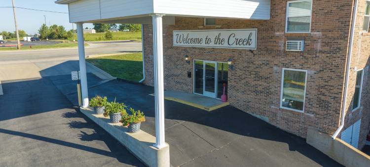 施密特溪酒店(Schmidt's Creek Hotel)图片