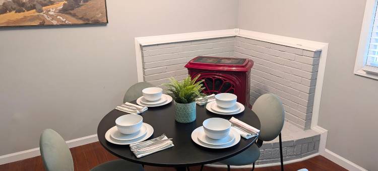 吹石旅馆(Blowing Rock Inn)图片