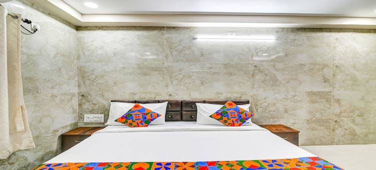 Fabhotel 斯里尼瓦萨旅馆(FabHotel Srinivasa Guest House)图片