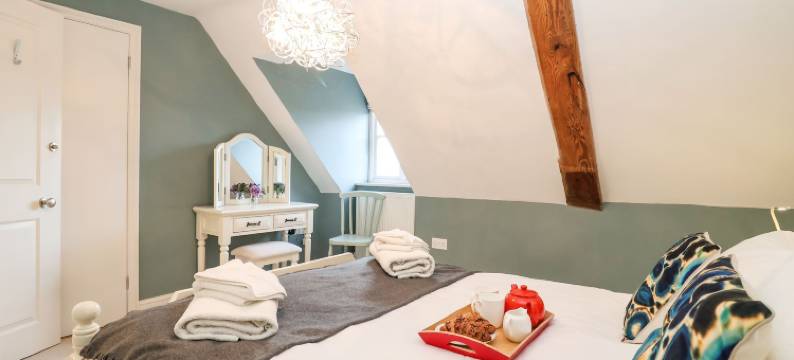 布莱思维的藏红花(Saffron, Blythview)图片