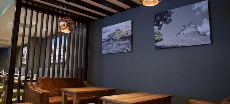 泽西圣荷利尔查令十字普瑞米尔酒店(Premier Inn Jersey St Helier (Charing Cross))图片