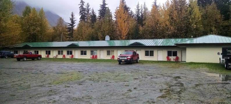 鸟溪汽车旅馆(Bird Creek Motel)图片