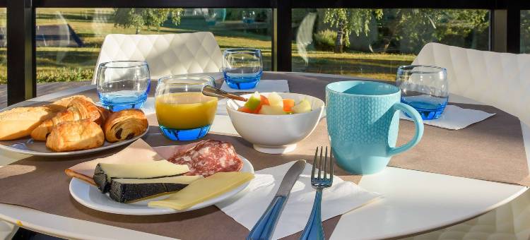 浮图罗斯科普阿克蒂斯美居酒店(Hôtel Mercure Poitiers Site du Futuroscope)图片