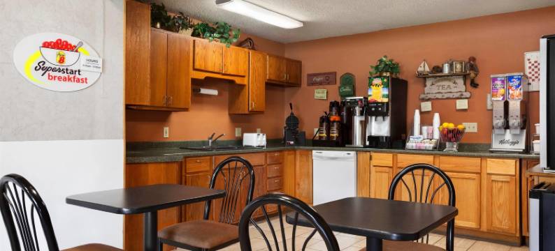 康科迪亚速8酒店(Super 8 by Wyndham Concordia)图片