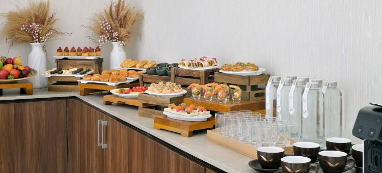 迪拜市中心瑞享酒店公寓(Mövenpick Hotel Apartments Downtown Dubai)图片