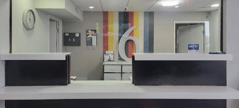 奥马哈6号汽车旅馆(Motel 6 Omaha, NE)图片